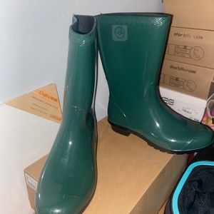 UGG rain boots